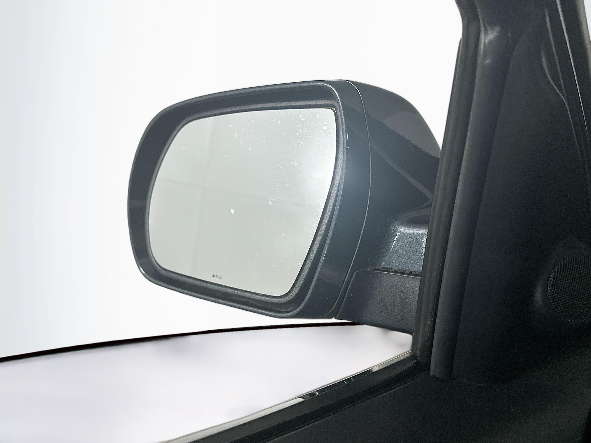 Used 2011 Hyundai Veracruz Limited FWD image 16
