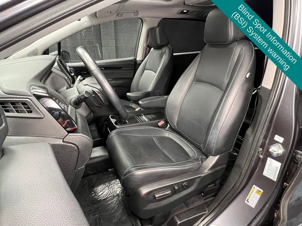 Used 2021 Honda Odyssey Touring image 4