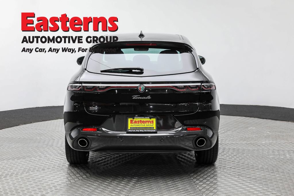 Used 2024 Alfa Romeo Tonale Veloce AWD/4WD image 6