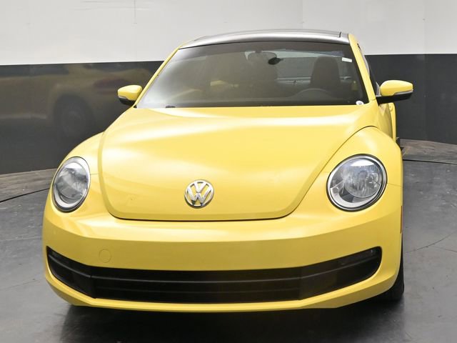 Used 2014 Volkswagen Beetle 2.5 FWD image 3