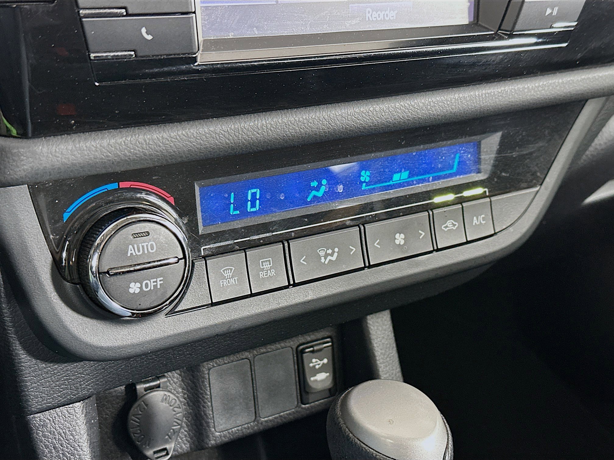 Used 2016 Toyota Corolla S image 23