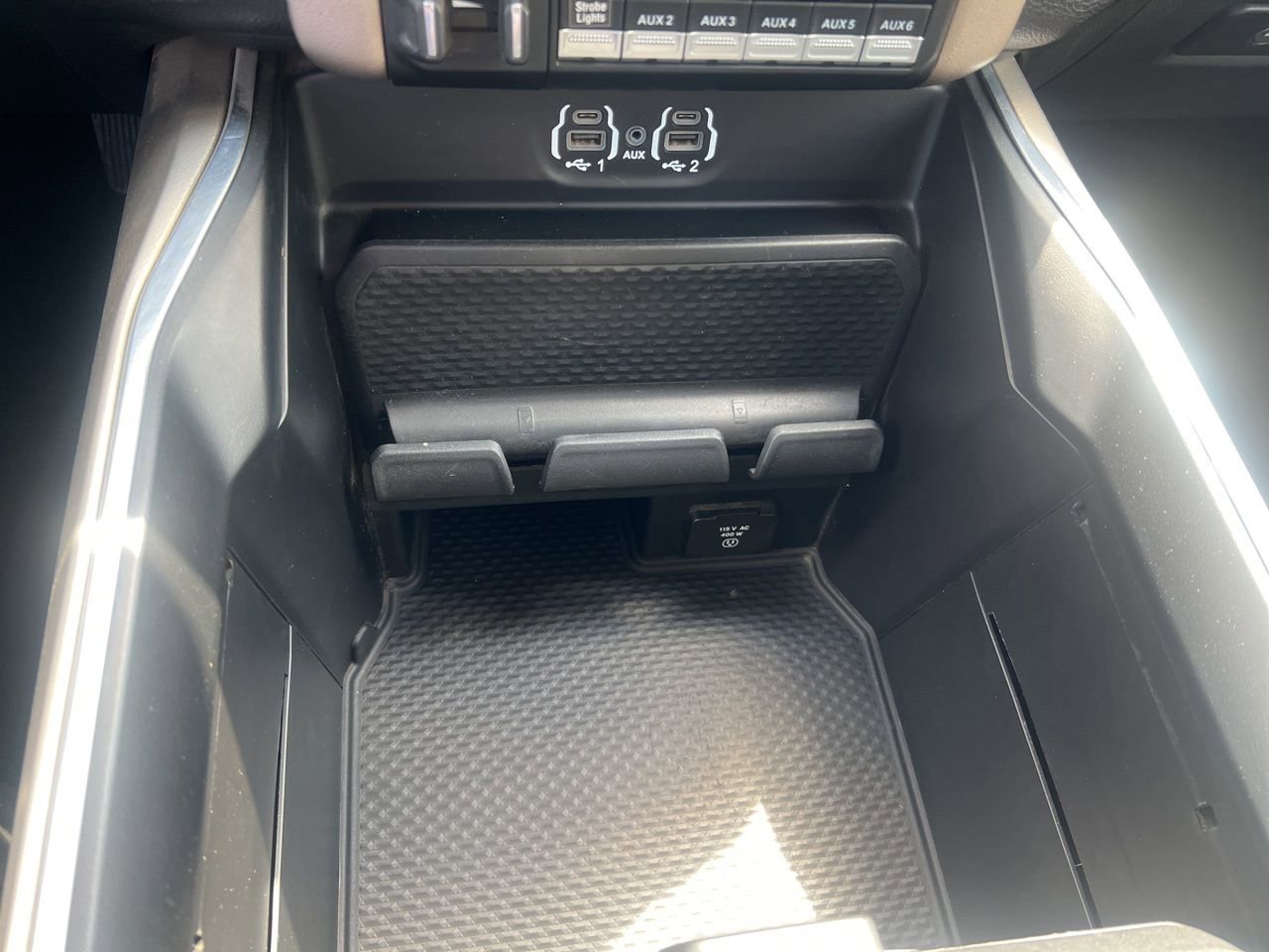 Used 2022 RAM 2500 Laramie AWD/4WD image 32