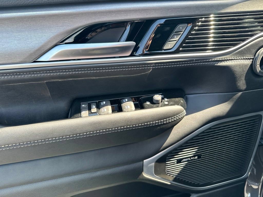 New 2026 Jeep Grand Wagoneer Limited AWD/4WD image 14