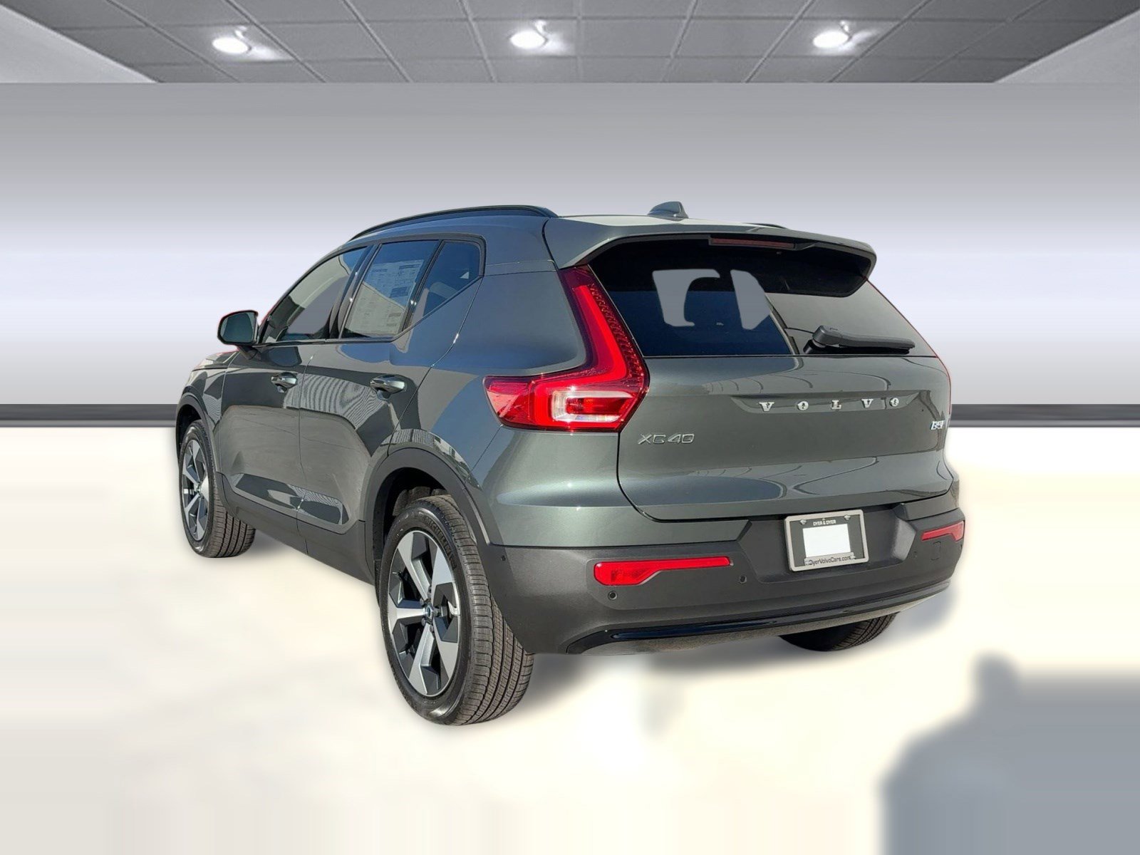 New 2026 Volvo XC40 B5 Plus w/ Protection Package Premier image 3