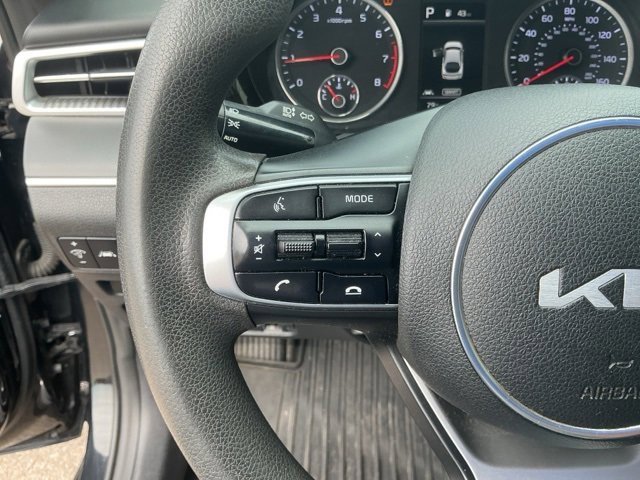 Used 2022 Kia K5 LX image 19