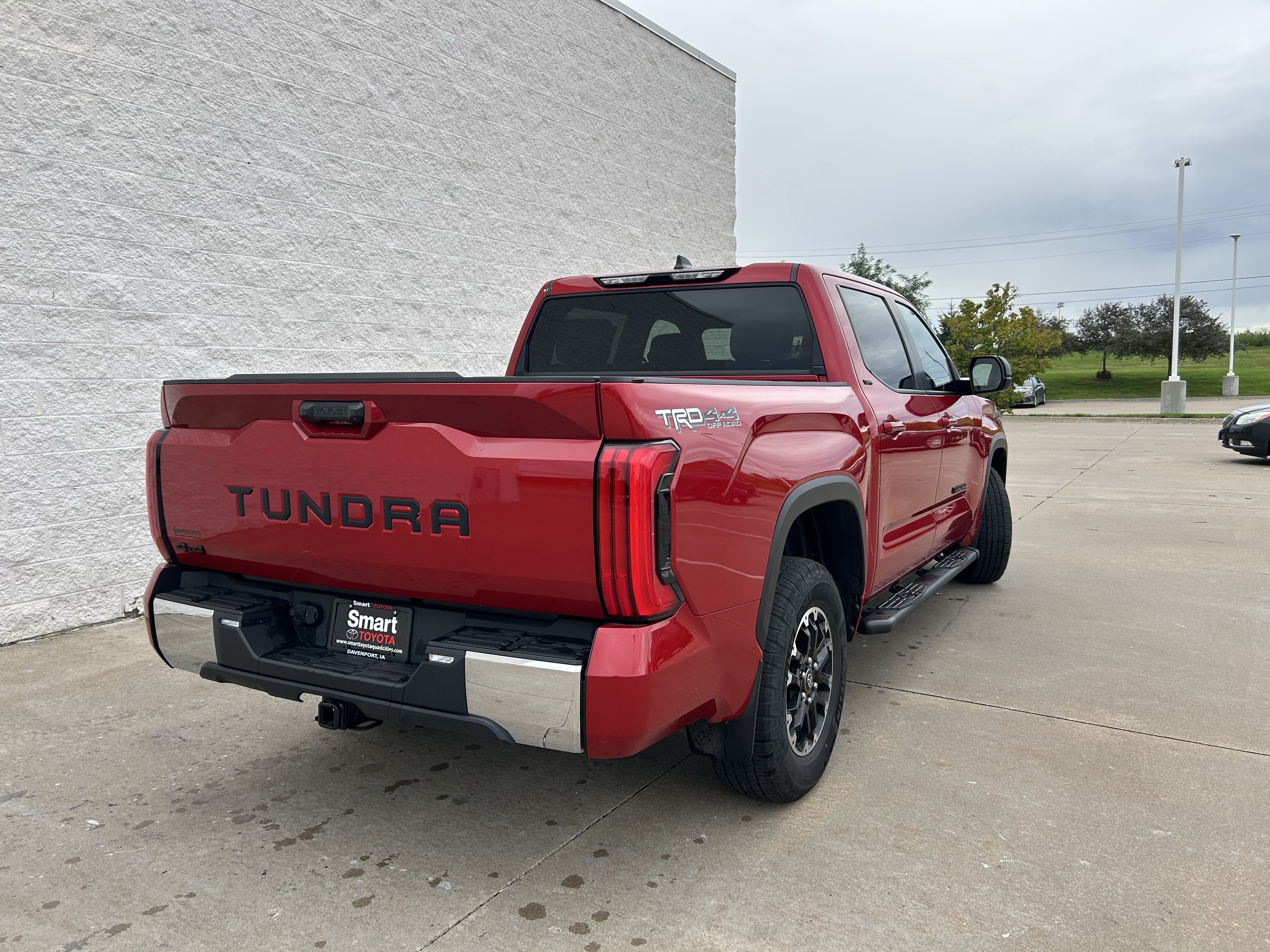 Used 2025 Toyota Tundra SR5 w/ TRD Off-Road Premium Package AWD/4WD image 5