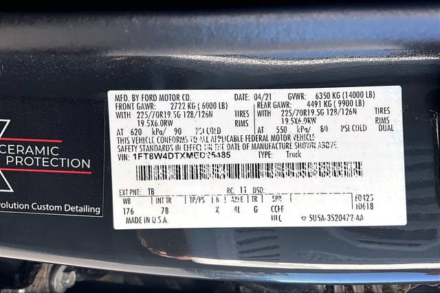 Used 2021 Ford F450 Platinum w/ FX4 Off-Road Package AWD/4WD image 31