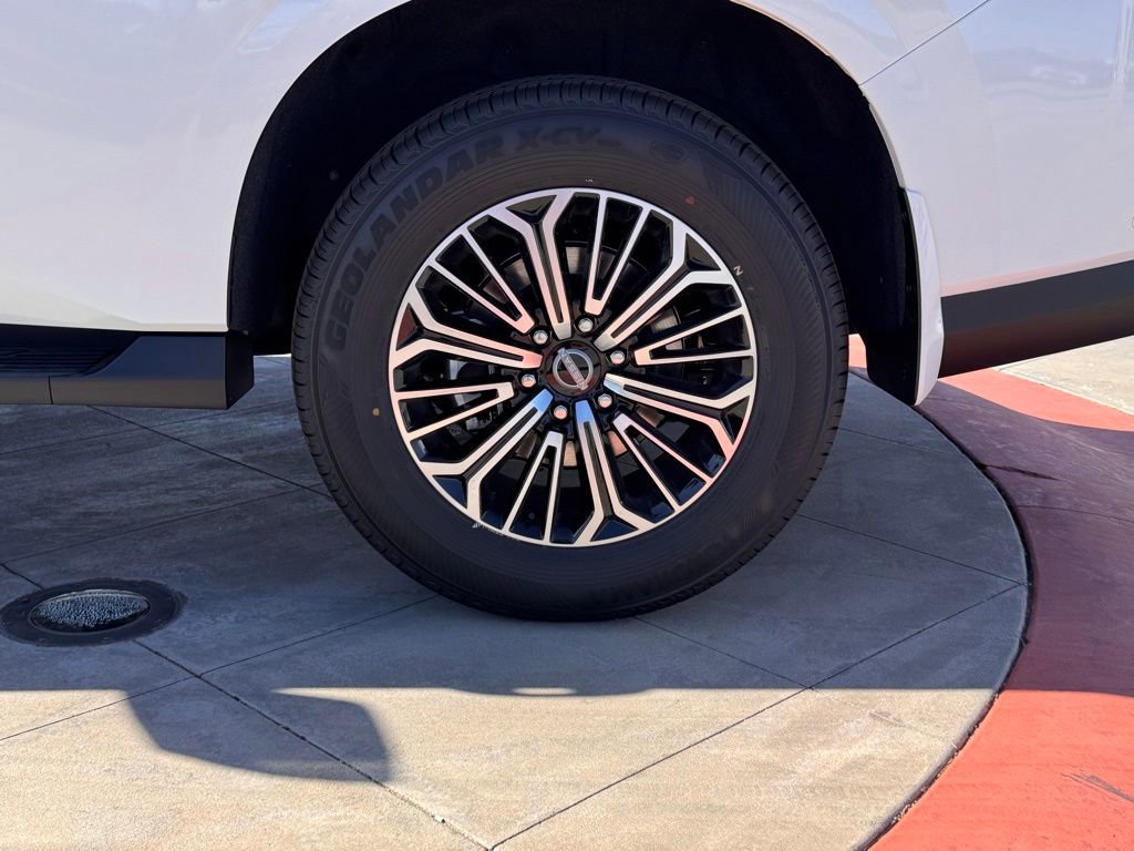 New 2026 Nissan Armada SL image 8