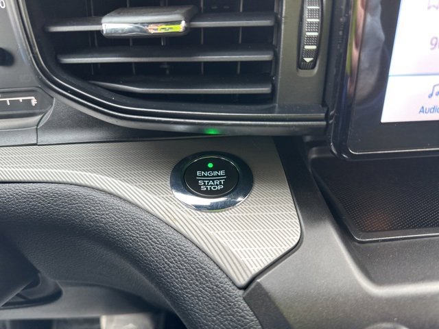 Used 2020 Ford Explorer XLT w/ Comfort Package image 25