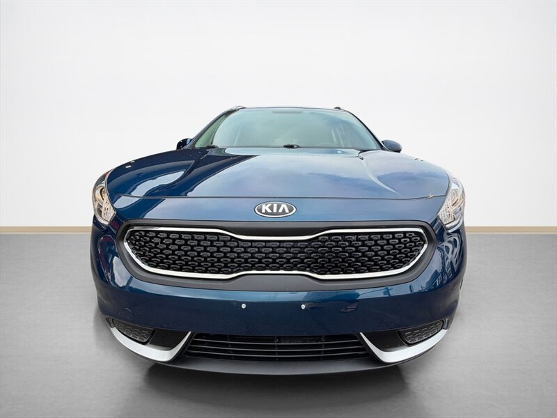Used 2019 Kia Niro LX FWD image 9