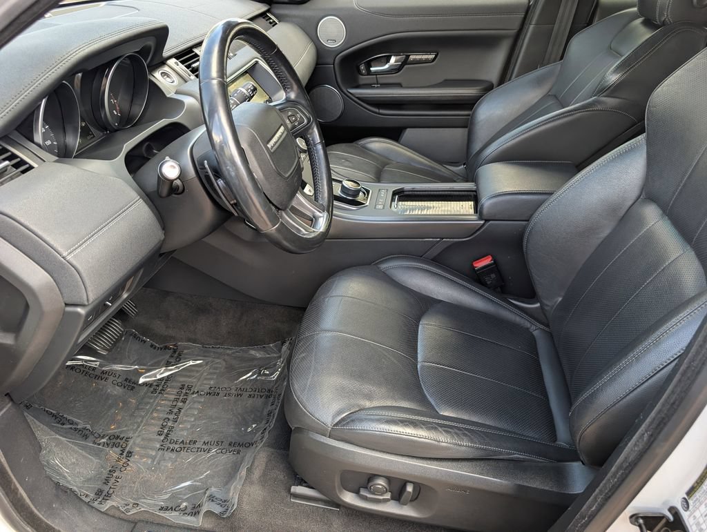Used 2018 Land Rover Range Rover Evoque SE AWD/4WD image 11
