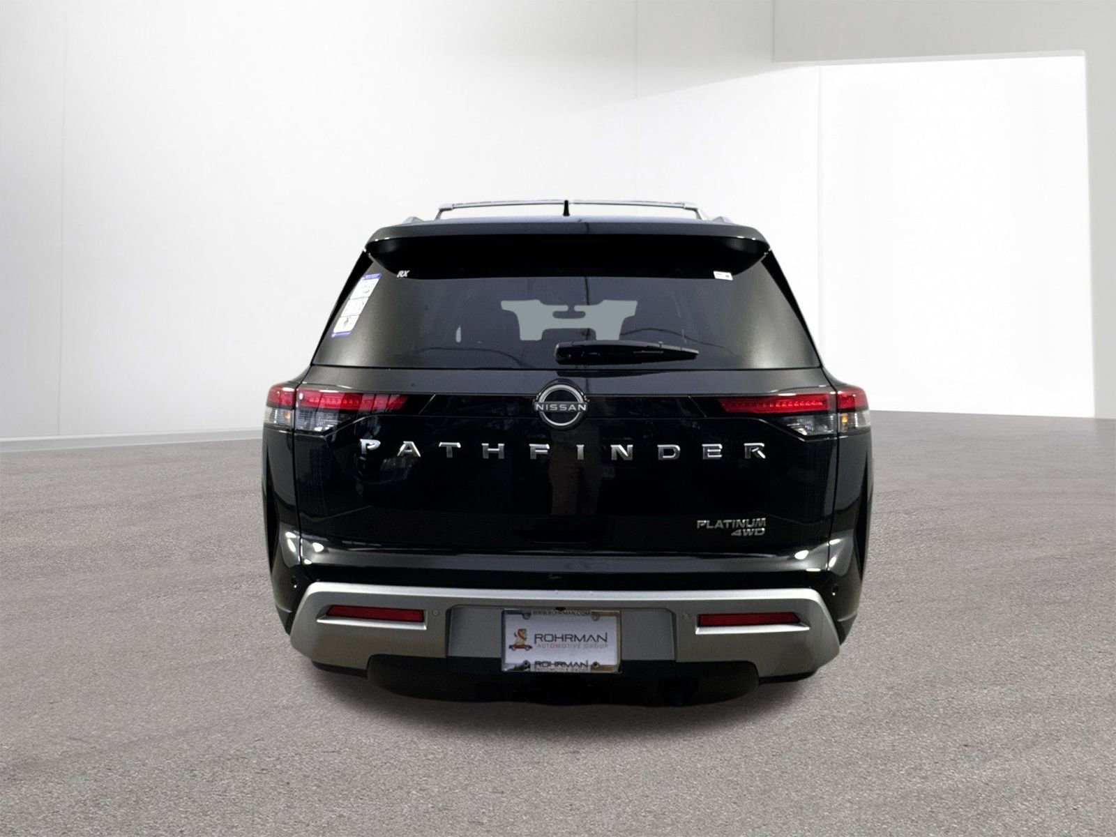 New 2025 Nissan Pathfinder Platinum w/ Cargo Package image 32