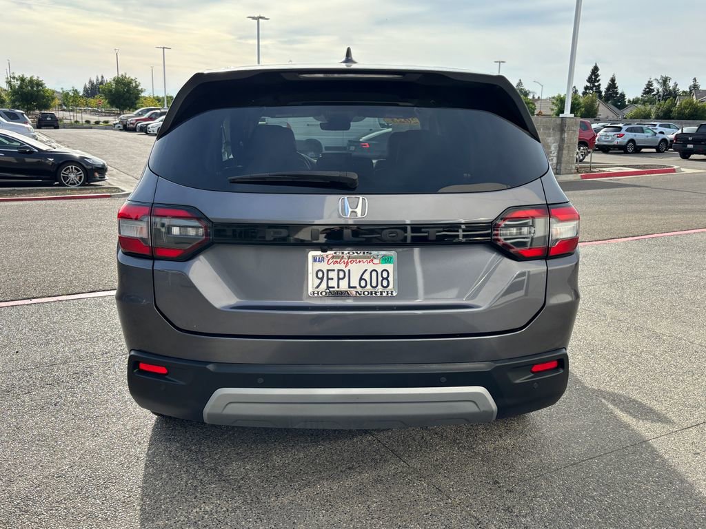 Used 2023 Honda Pilot EX-L image 6