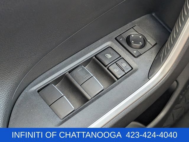 Used 2020 Toyota RAV4 XSE AWD/4WD image 30
