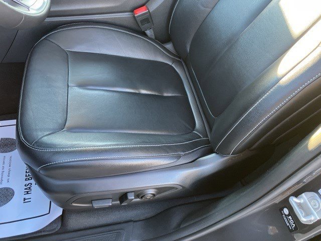 Used 2022 Jeep Grand Cherokee Limited 4xe image 11