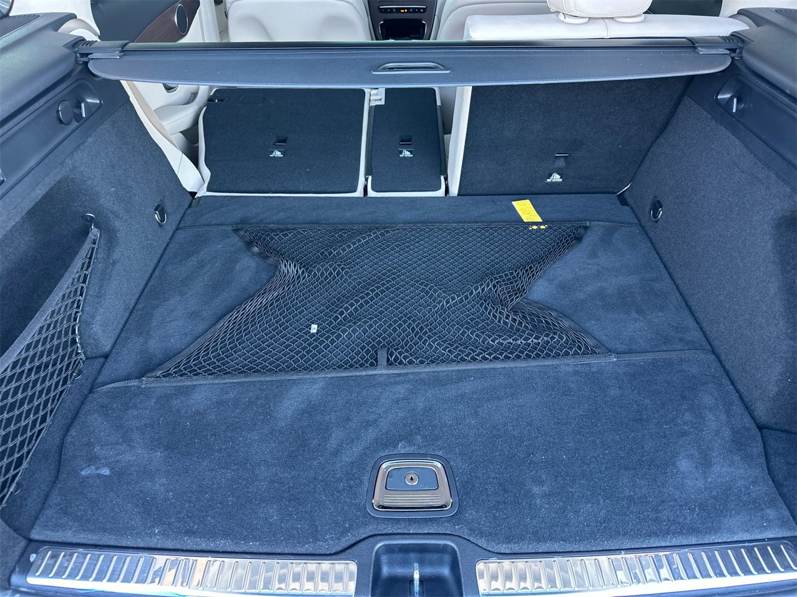 Certified 2022 Mercedes-Benz GLC 300 4MATIC w/ Premium Package Lite image 17