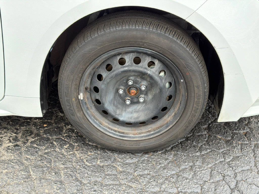 Used 2023 Toyota Corolla LE FWD image 14