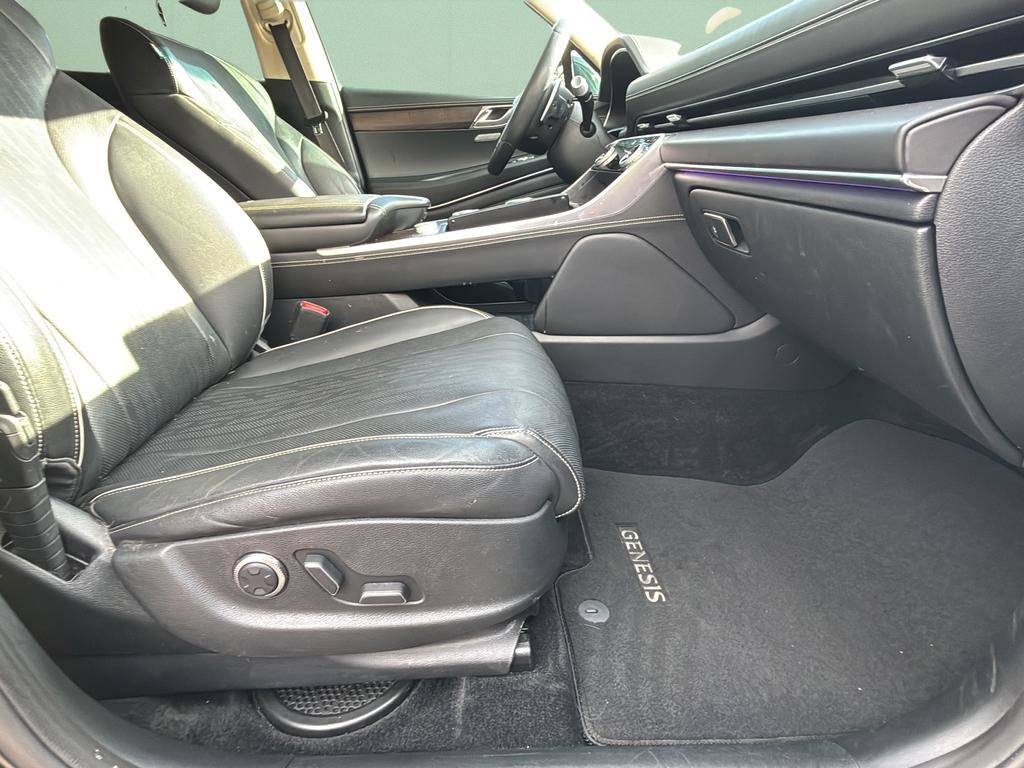 Used 2023 Genesis GV80 2.5T w/ Prestige 20" Package image 40