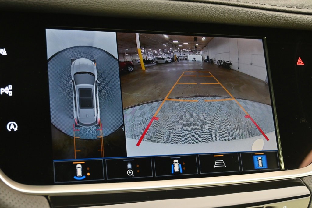 New 2025 Cadillac XT5 Sportv w/ Technology Package image 31