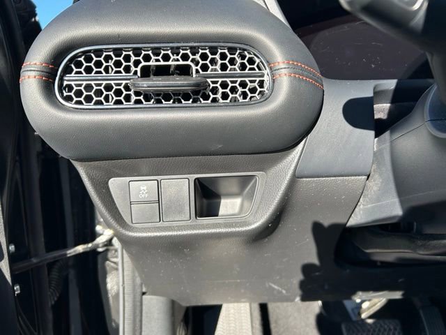 Used 2023 Honda HR-V Sport image 14