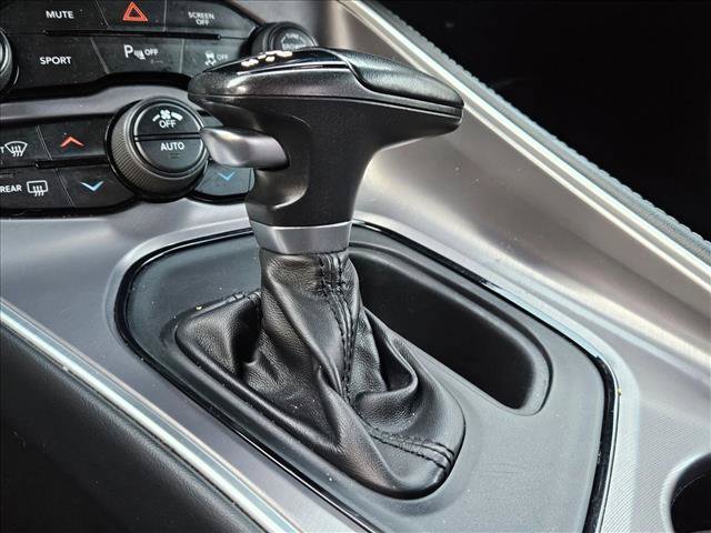 Used 2022 Dodge Challenger R/T w/ Blacktop Package RWD image 8