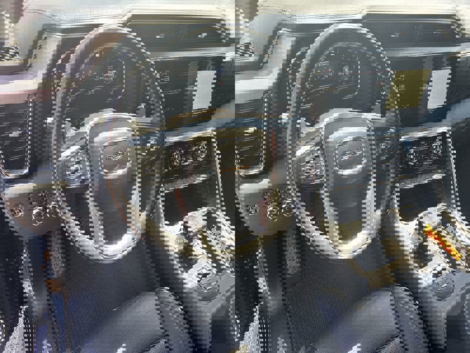 Certified 2023 GMC Sierra 1500 Denali image 18