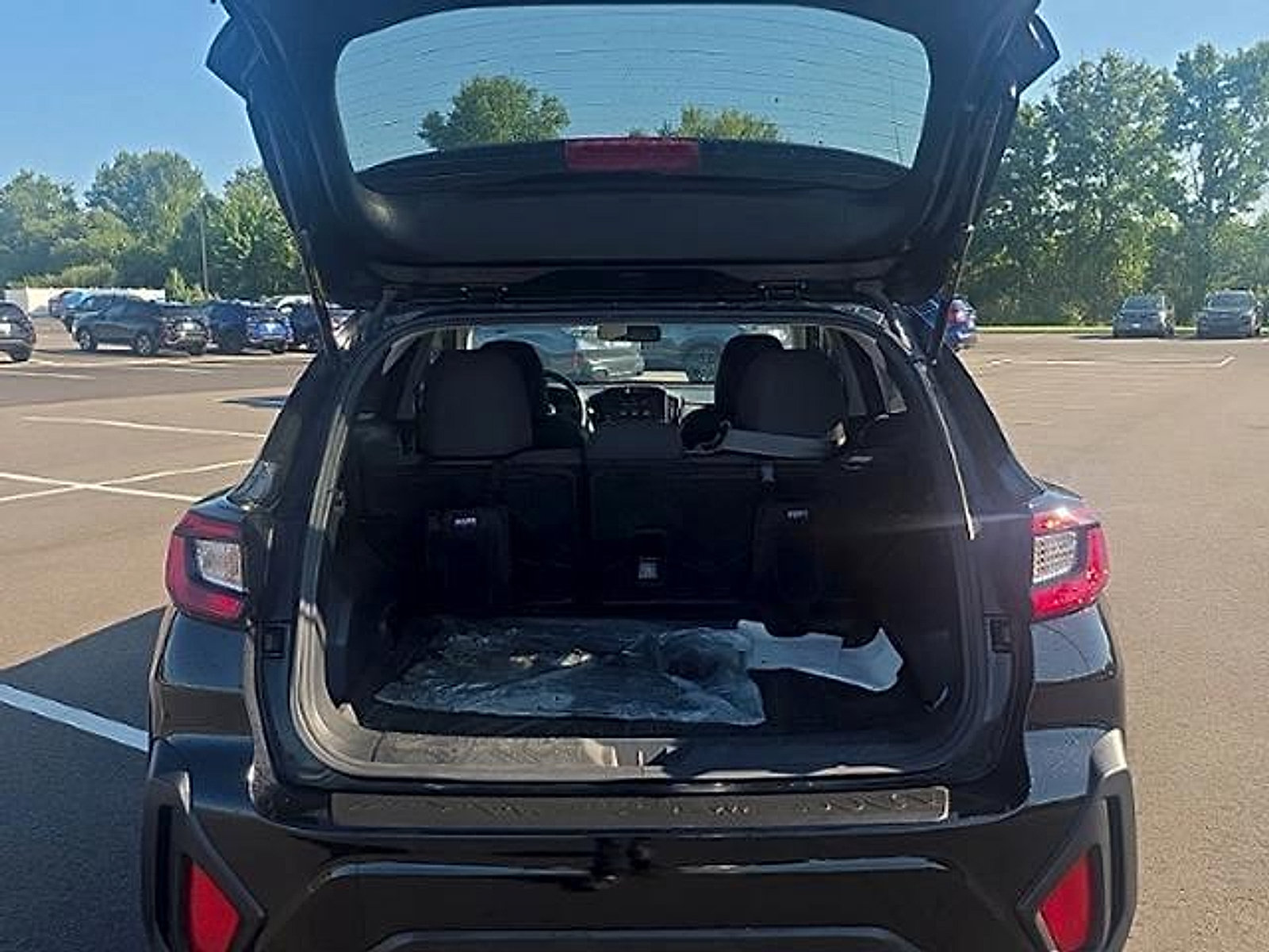 Certified 2024 Subaru Crosstrek 2.0i Premium AWD/4WD image 6