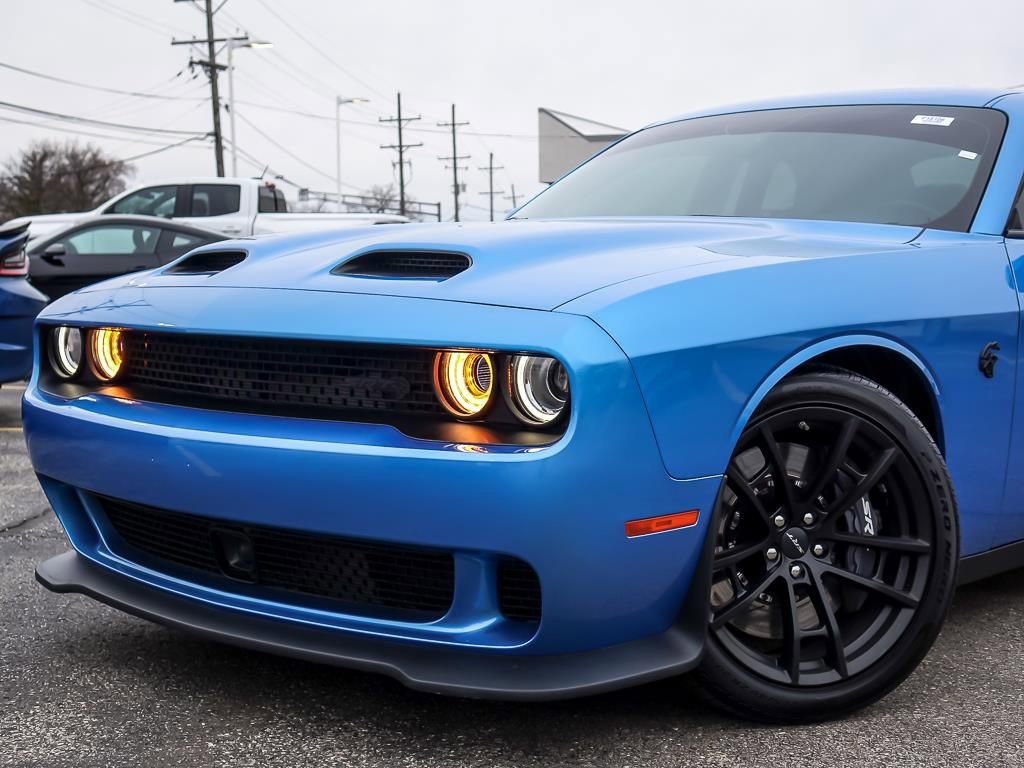 Used 2023 Dodge Challenger SRT Hellcat image 3