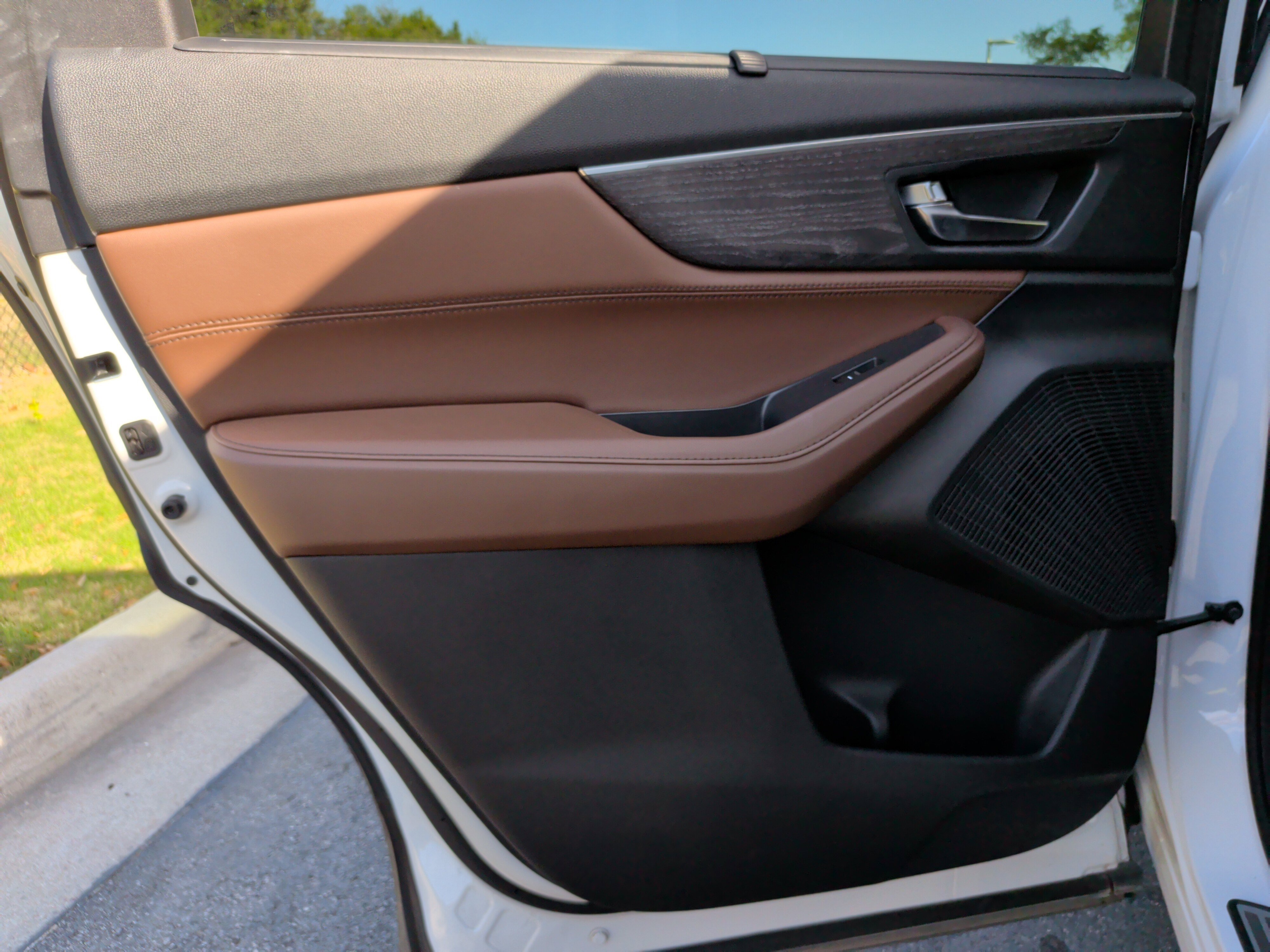 Used 2022 Acura MDX SH-AWD w/Advance Package image 39