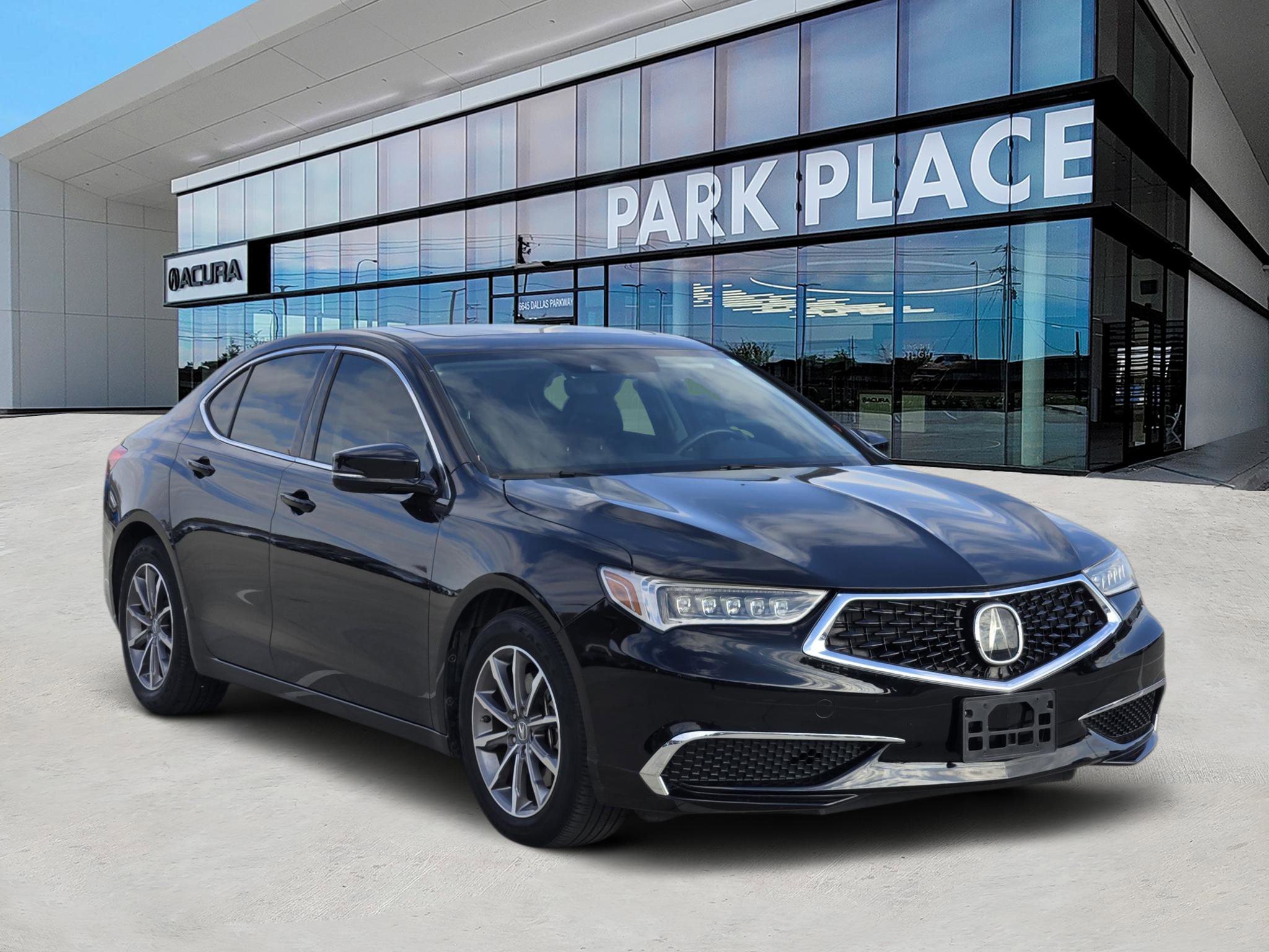 Used 2020 Acura TLX image 2