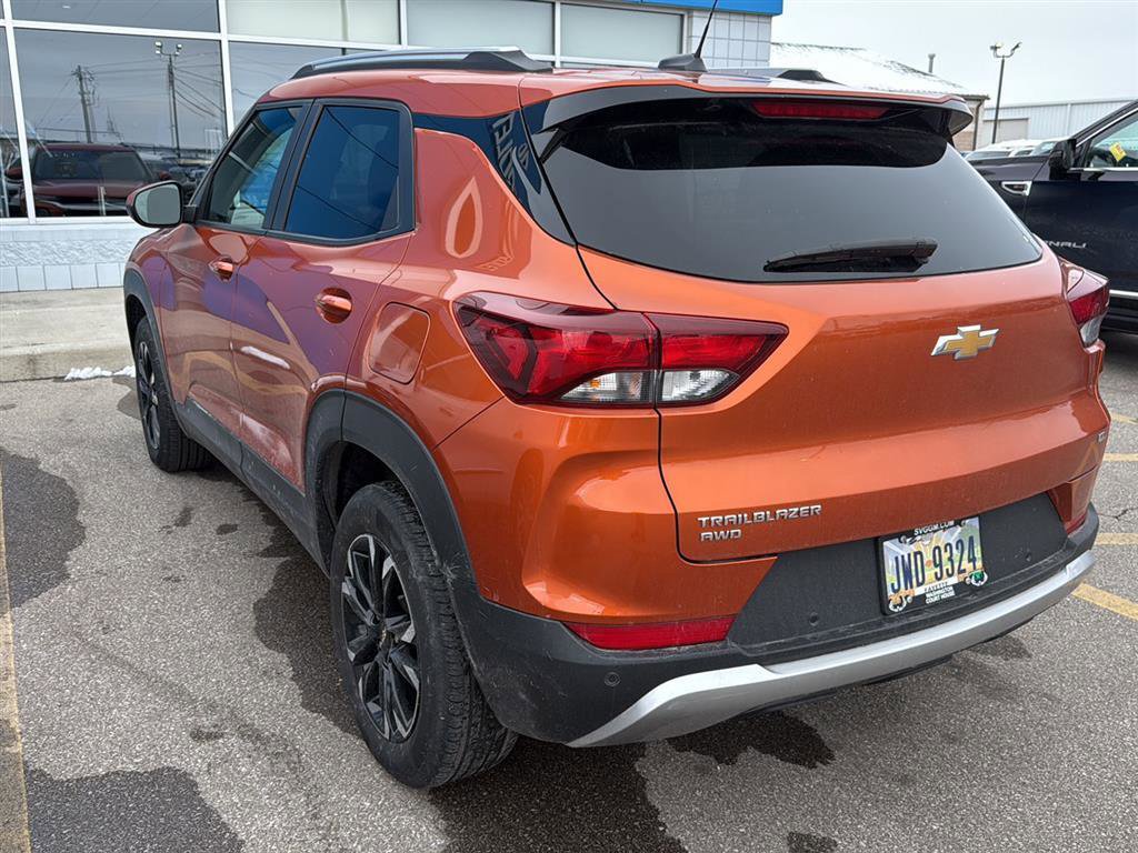 Used 2023 Chevrolet TrailBlazer LT w/ Convenience Package image 3