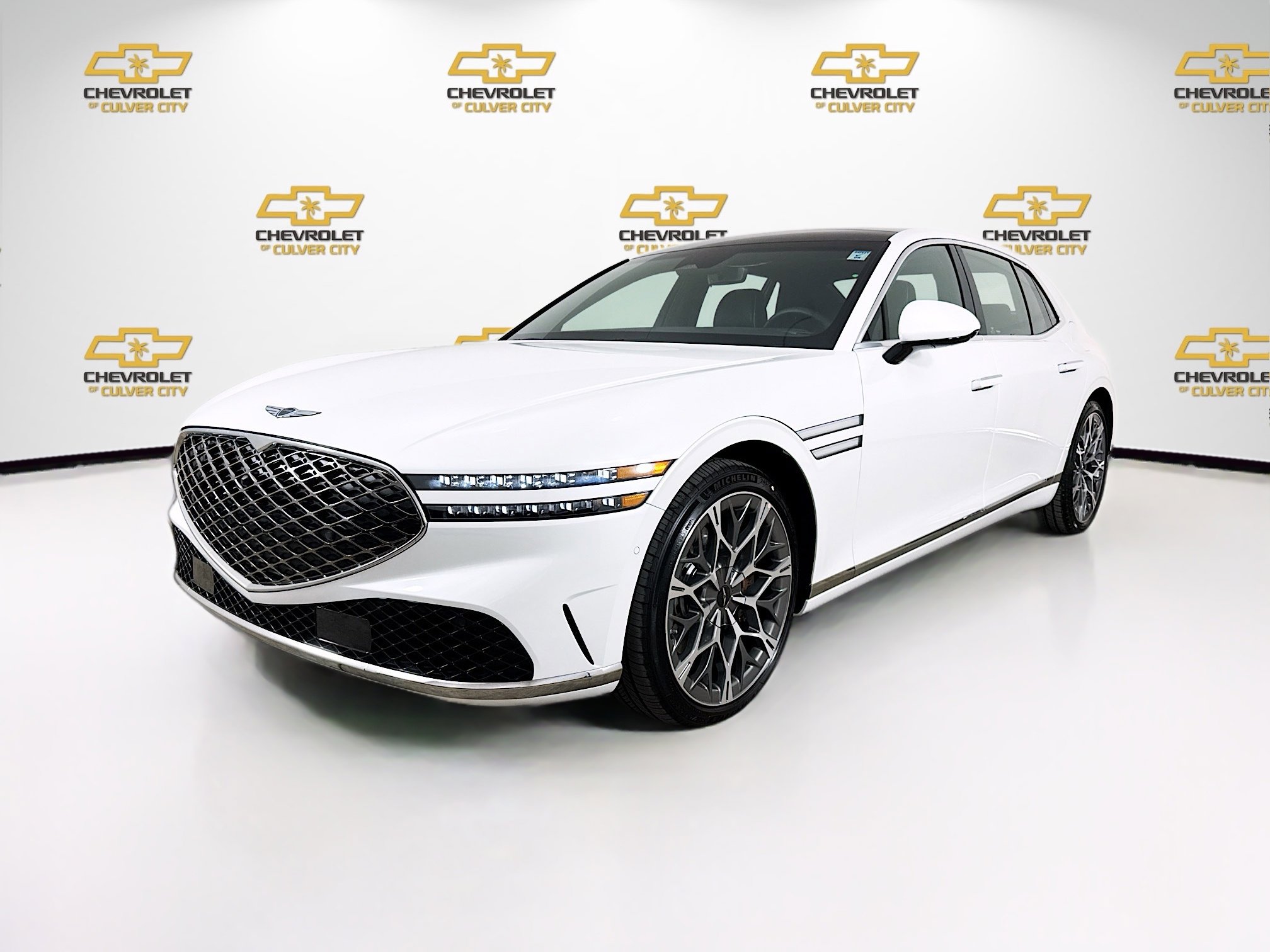 Used 2026 Genesis G90 3.5T image 3