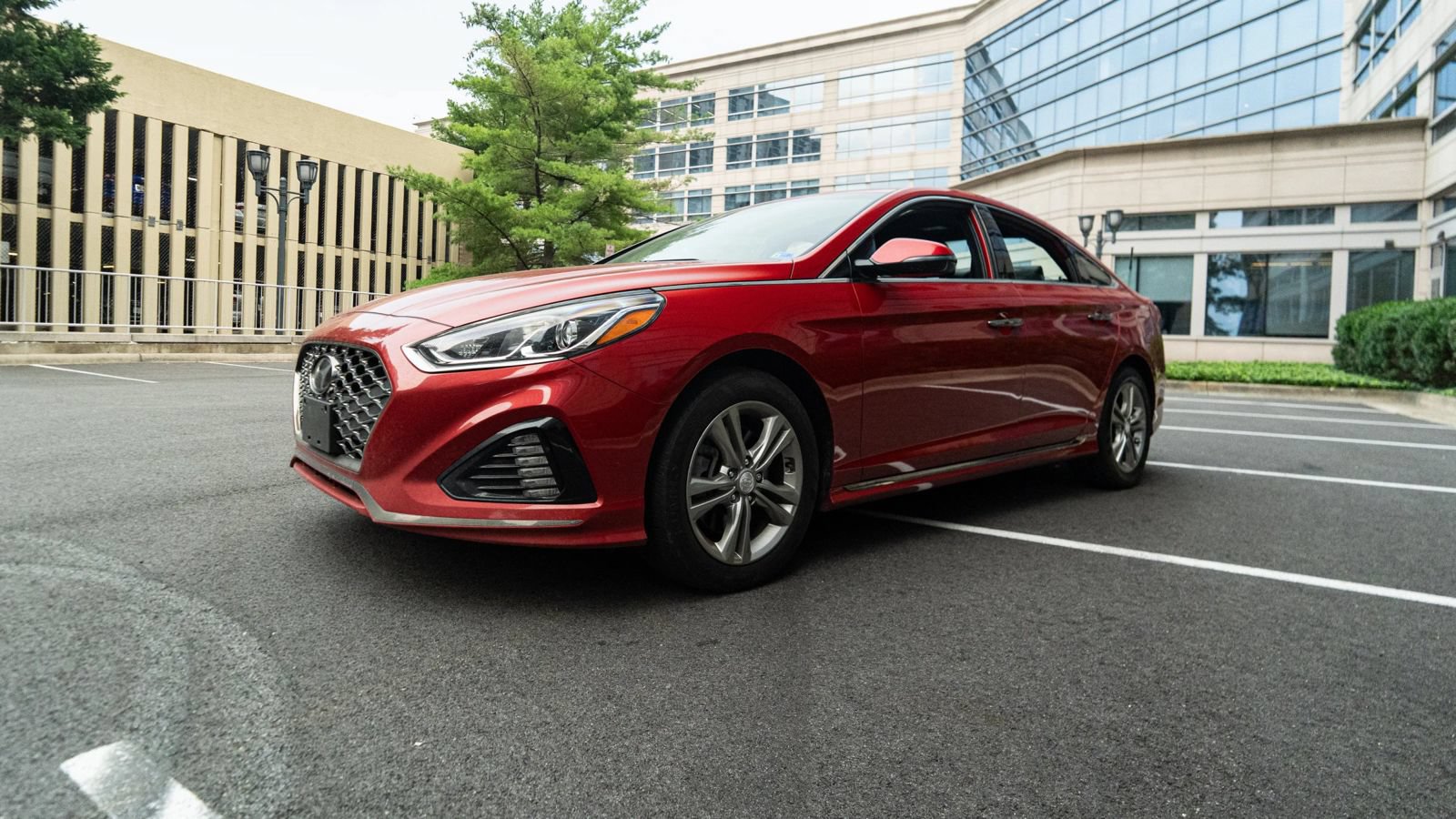 Used 2019 Hyundai Sonata Sport w/ Tech Package 03 FWD image 7