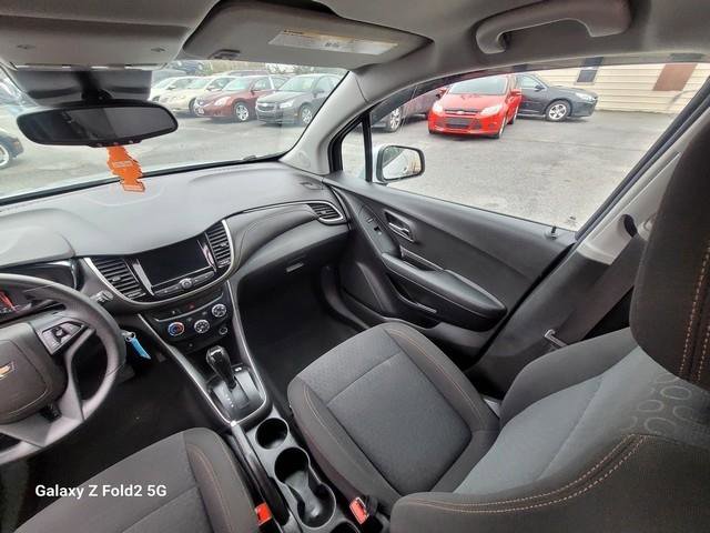 Used 2020 Chevrolet Trax LS w/ Tint and Cruise Package image 16