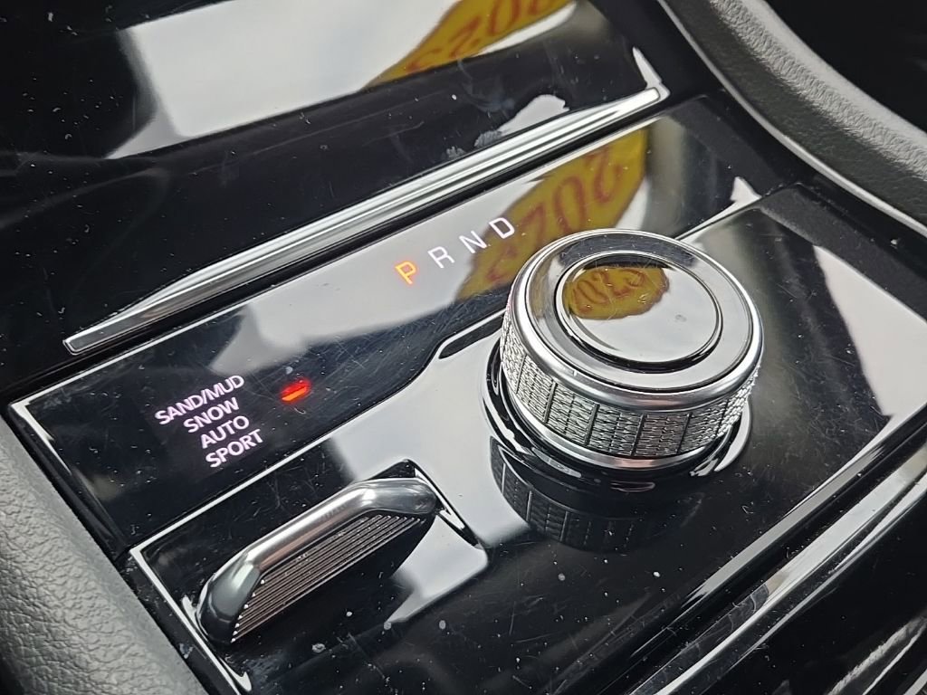 Used 2023 Jeep Grand Cherokee Limited image 19