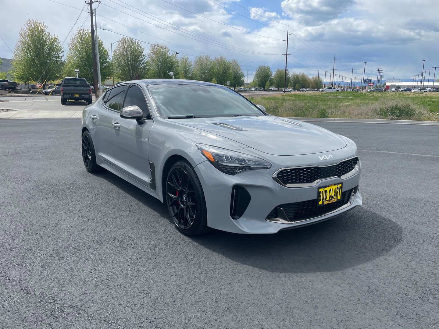 Used 2022 Kia Stinger GT1 AWD/4WD image 1