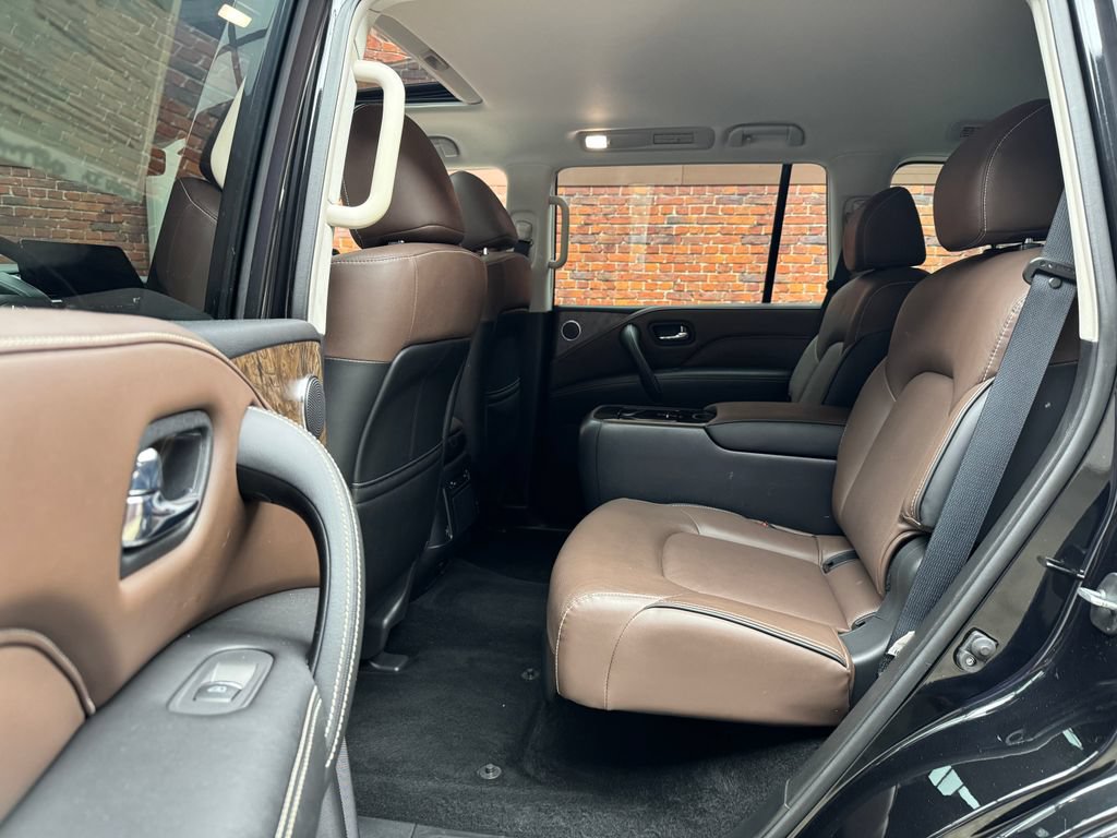 Used 2023 INFINITI QX80 Premium Select w/ Cargo Package AWD/4WD image 25