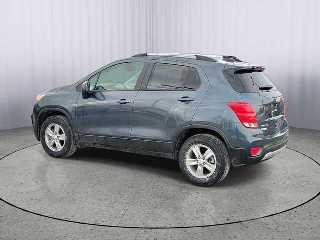 Certified 2022 Chevrolet Trax LT w/ LT Convenience Package image 3