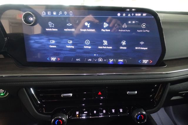 New 2026 Chevrolet Suburban LS image 15