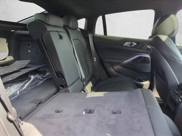 Used 2023 BMW X6 xDrive40i w/ M Sport Package AWD/4WD image 30