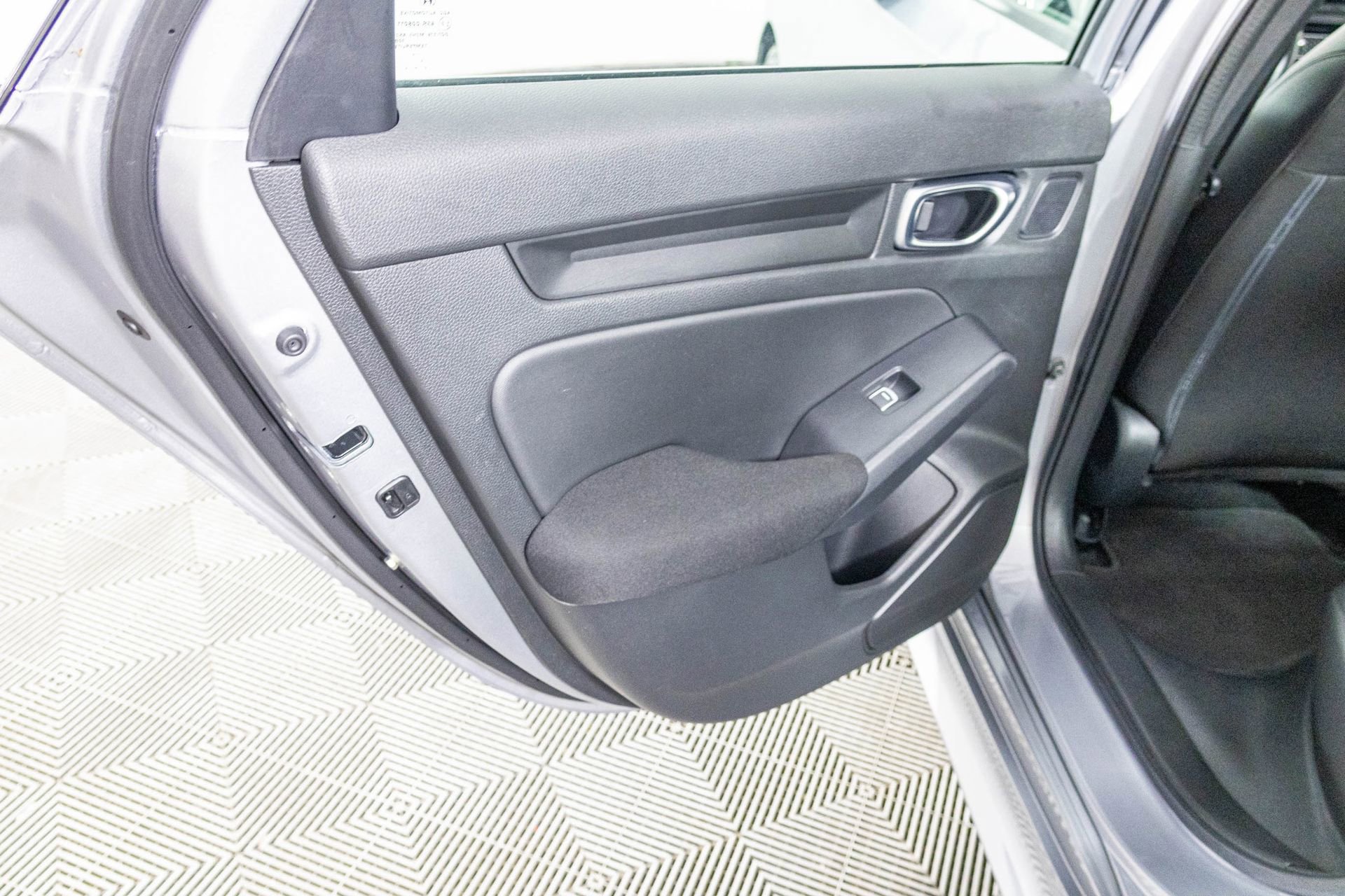 Used 2022 Honda Civic Sport image 28