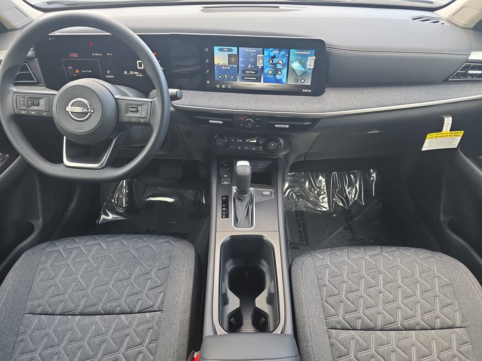New 2026 Nissan Kicks SV w/ Cold Weather Package FWD image 9