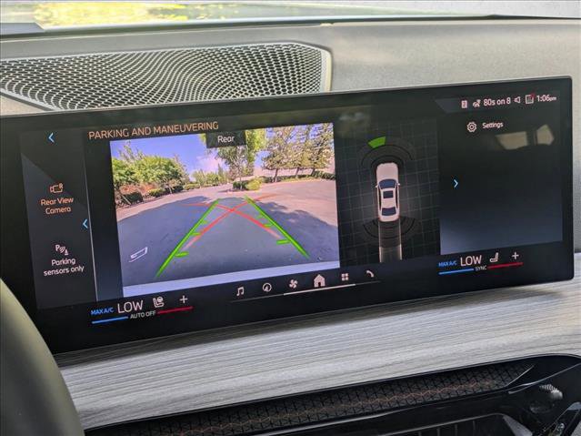 Used 2025 BMW 330i Sedan w/ M Sport Package RWD image 14