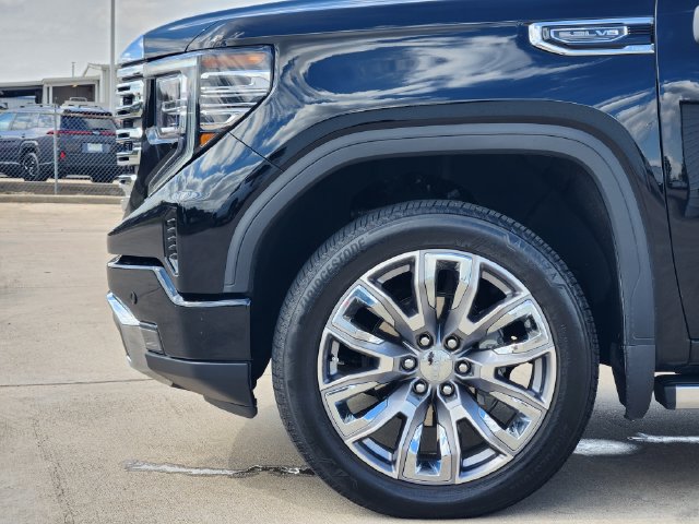 Used 2026 GMC Sierra 1500 Denali w/ Denali Reserve Package AWD/4WD image 8