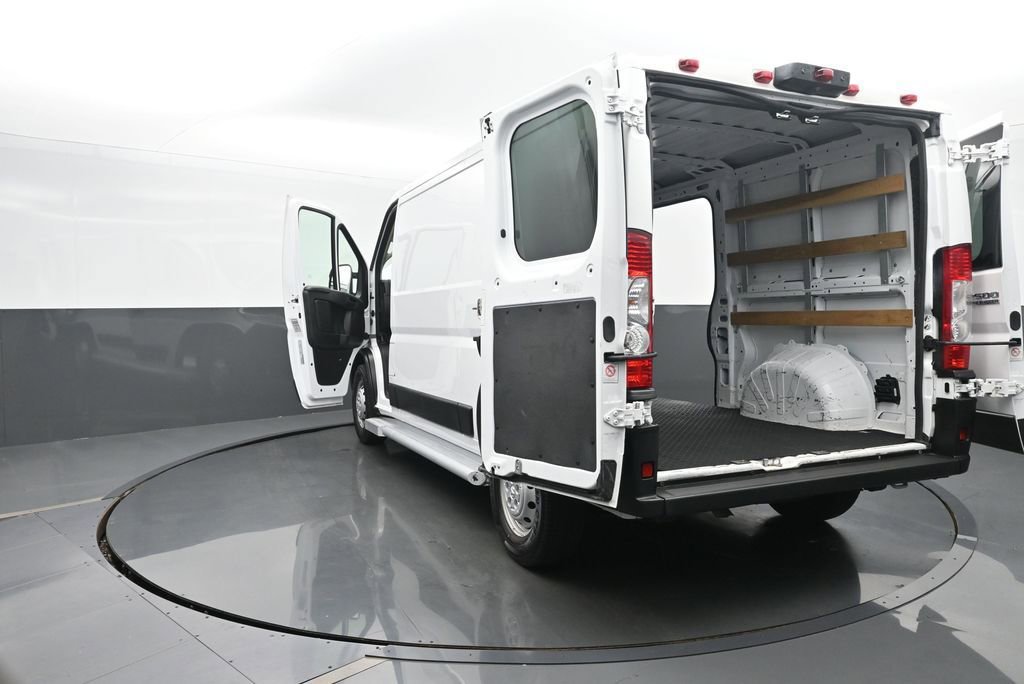 Used 2023 RAM ProMaster 2500 image 56