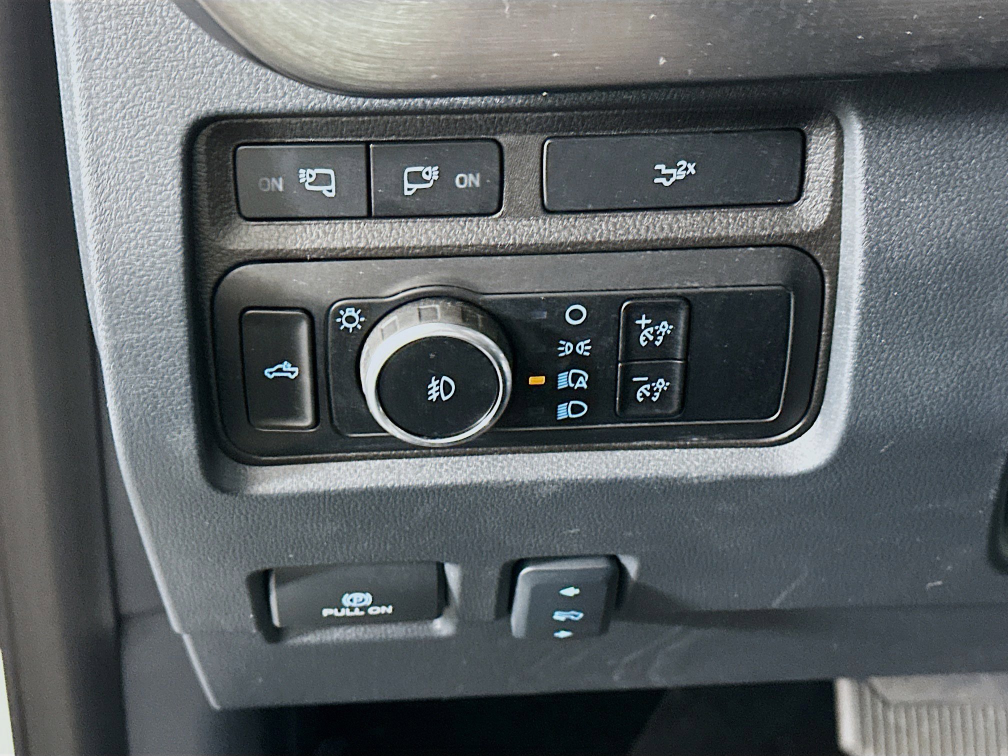 Used 2024 Ford F250 Lariat w/ Lariat Ultimate Package image 16