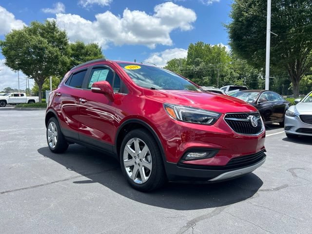 Used 2019 Buick Encore Essence w/ Experience Buick Package FWD image 4