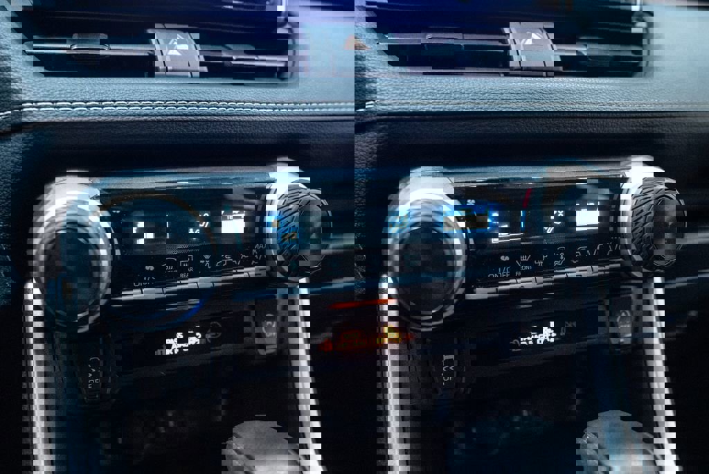 Used 2024 Toyota RAV4 LE image 24