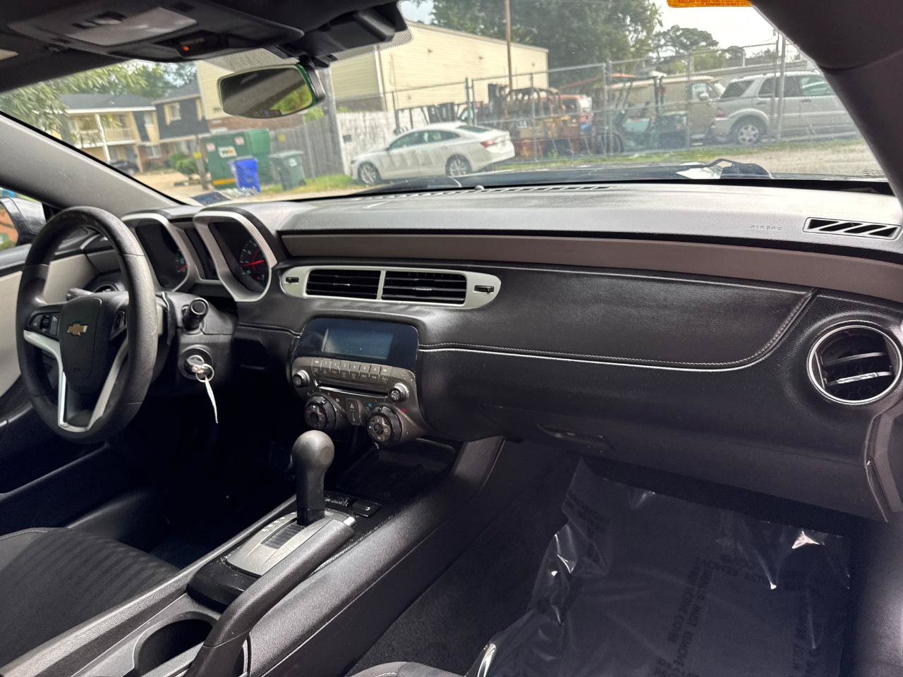 Used 2015 Chevrolet Camaro LS RWD image 17