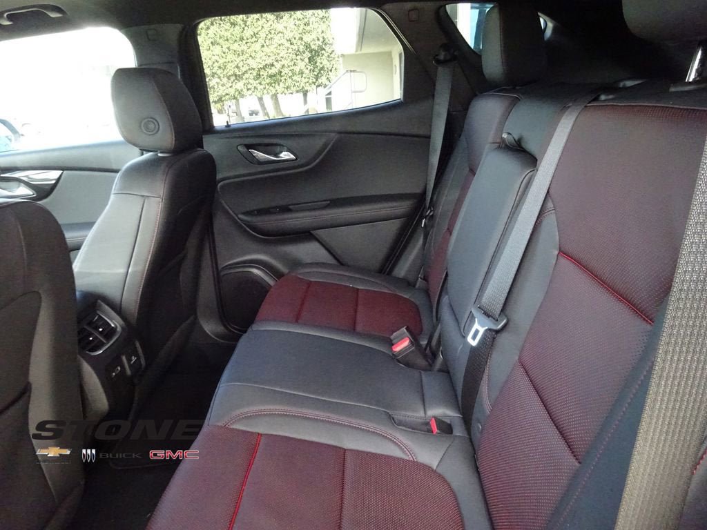 New 2026 Chevrolet Blazer RS w/ Driver Confidence II Package FWD image 21
